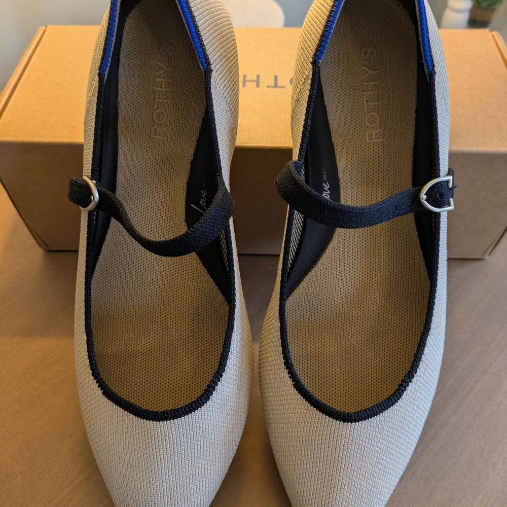 Rothy's Tan and Black Women's Flats - Picture 8 of 9